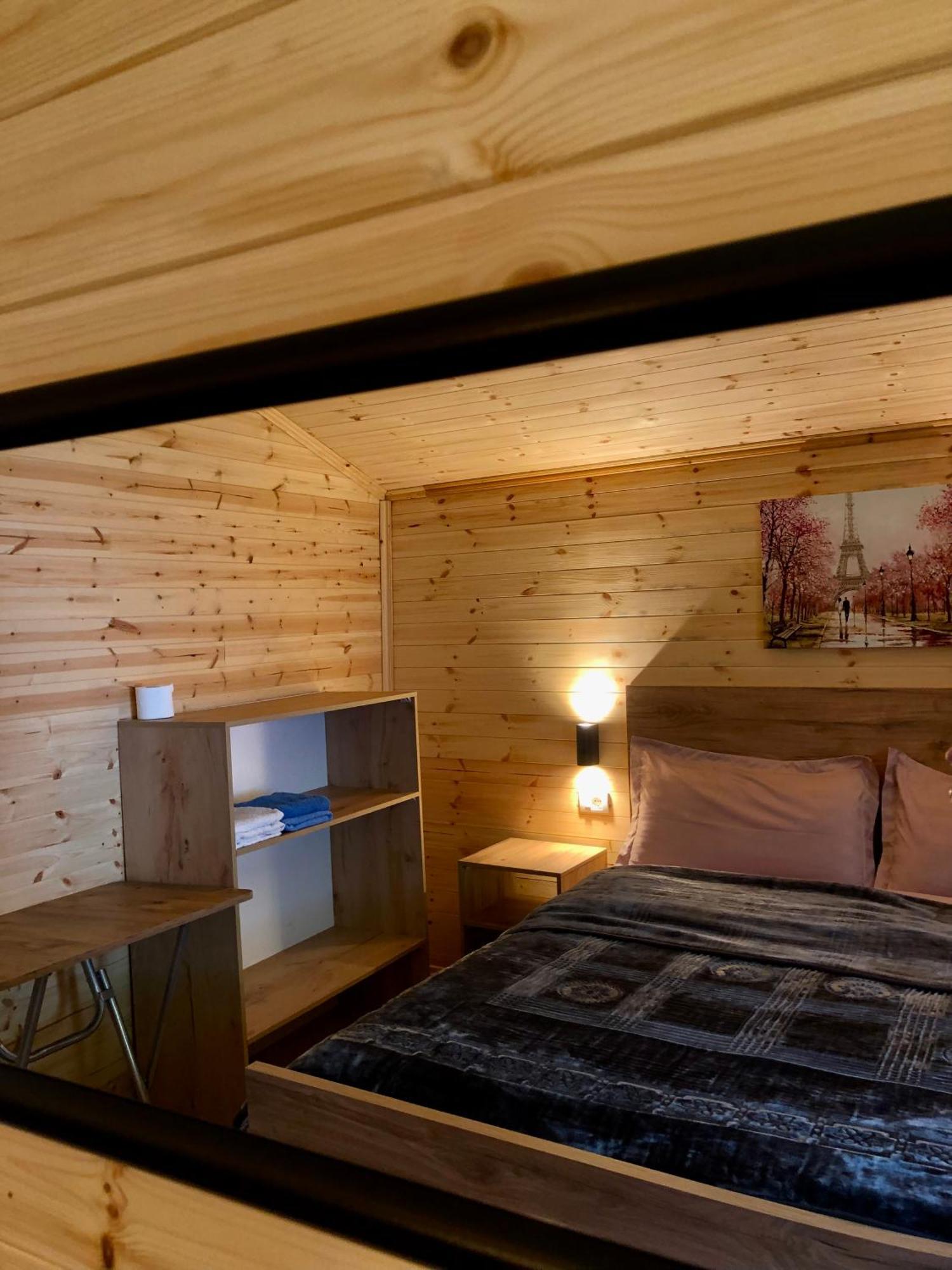 Bujtina Pllumi Theth Bed & Breakfast エクステリア 写真